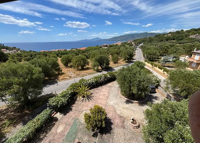 Hotel: B&B La Marinella